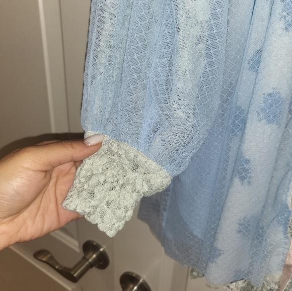 7. NWT WE ARE HAH SLIP AND ROBE SET SIZE XS - Picture 11 of 15